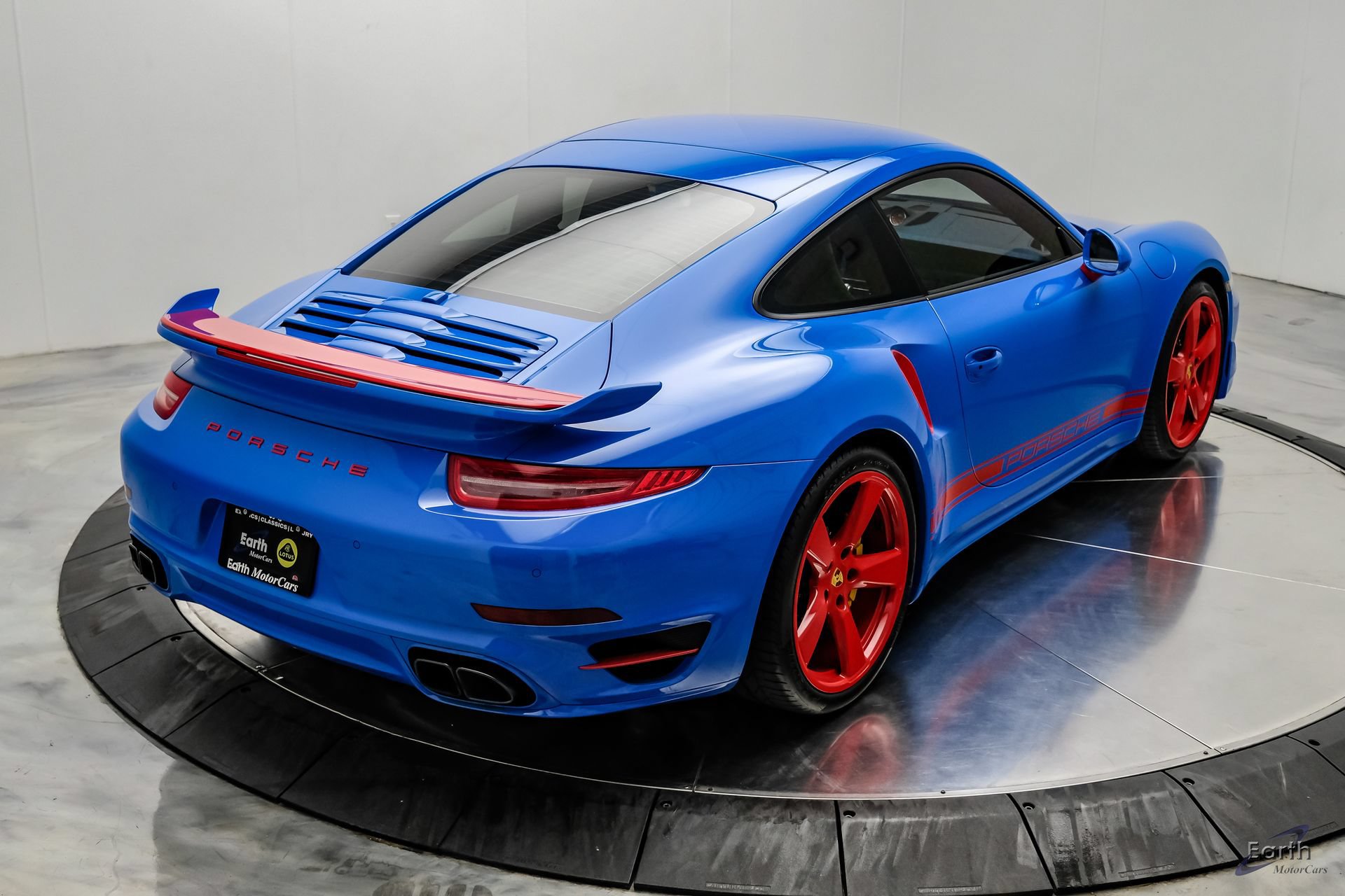 Used 2016 Porsche 911 Turbo S AWD/4WD image 22