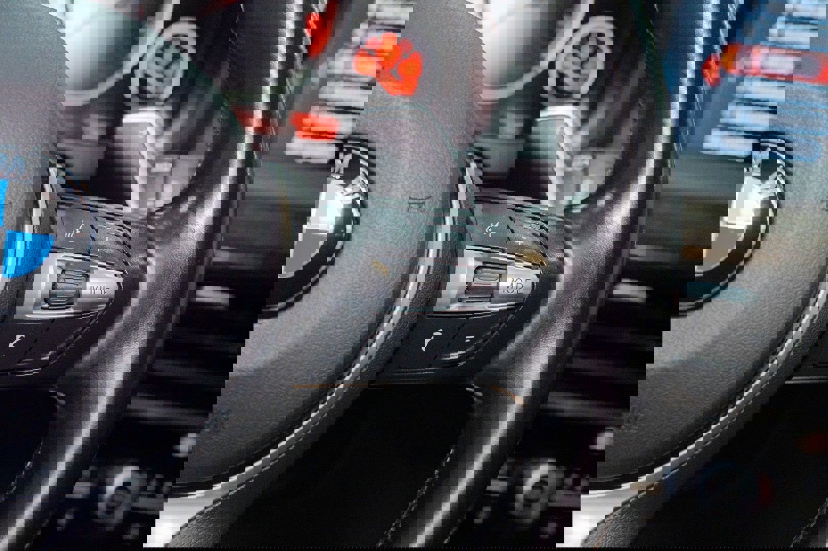 Used 2018 BMW X5 xDrive50i w/ M Sport Package image 43