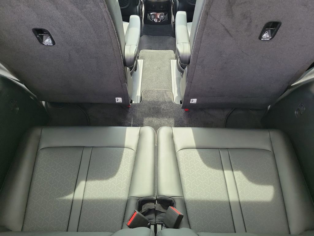 Used 2023 Kia Sorento SX image 8