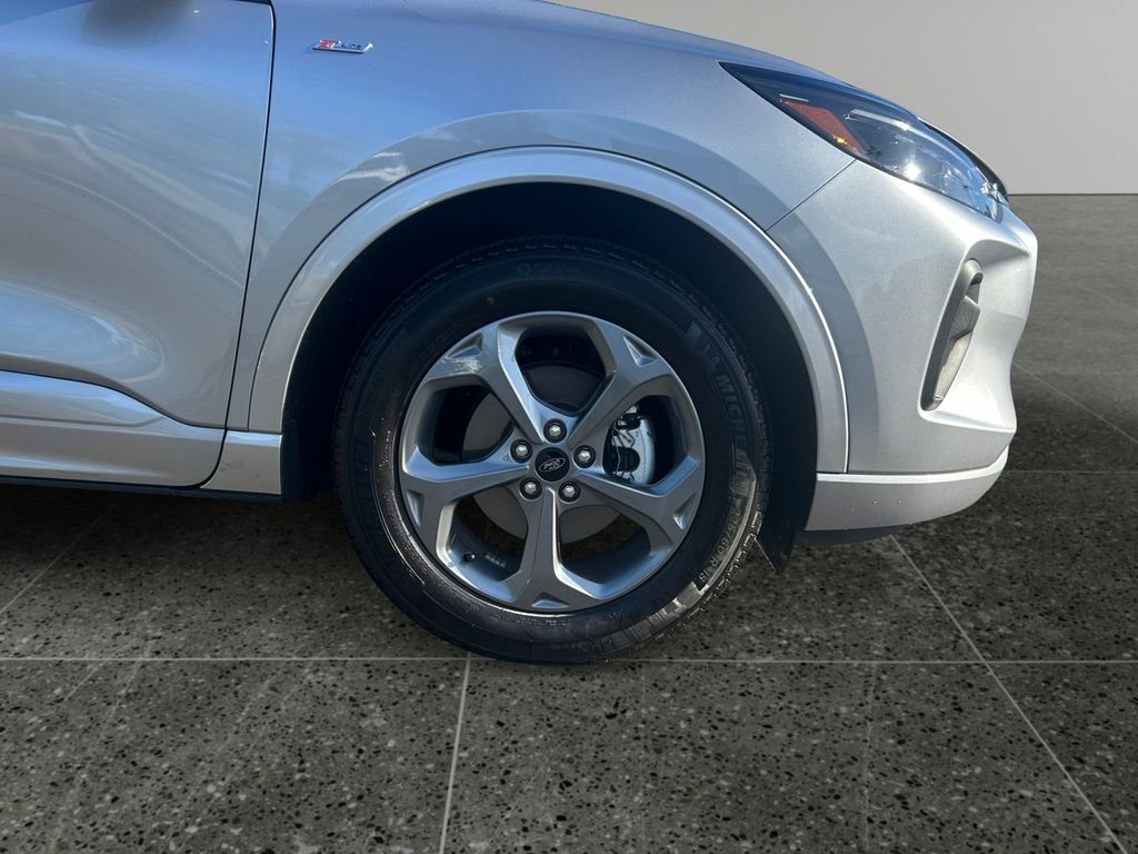 Used 2023 Ford Escape ST-Line w/ Tech Pack #1 image 10