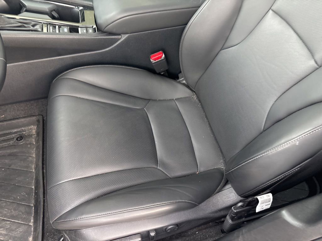 Used 2023 Honda Accord EX-L image 12