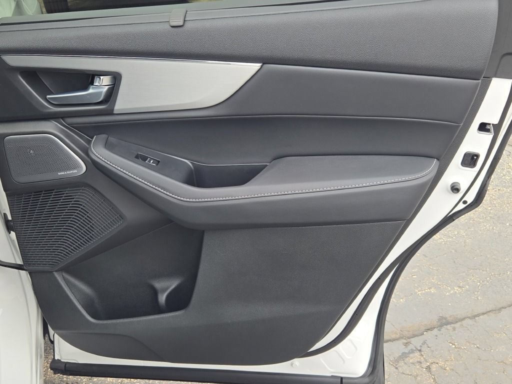 New 2026 Acura MDX w/ Technology Package AWD/4WD image 16