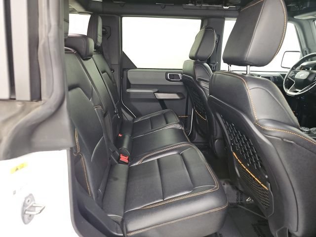 Used 2022 Ford Bronco Badlands w/ Sasquatch Package AWD/4WD image 34
