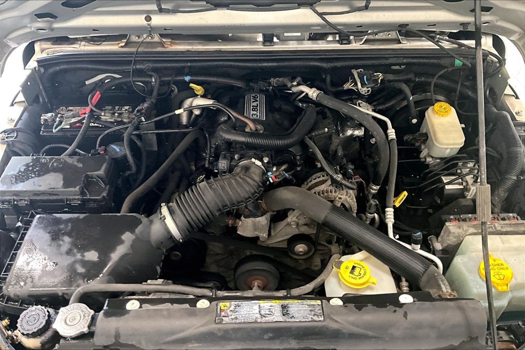 Used 2011 Jeep Wrangler Sport AWD/4WD image 26