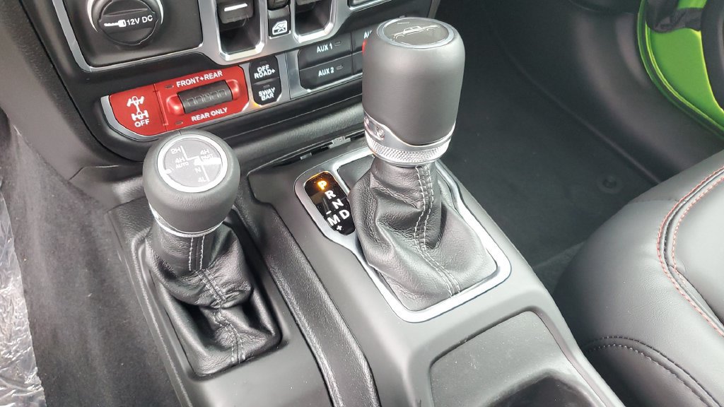 New 2026 Jeep Gladiator Rubicon AWD/4WD image 25