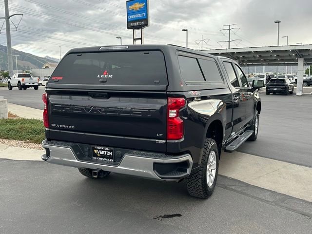 Used 2022 Chevrolet Silverado 1500 LT AWD/4WD image 24