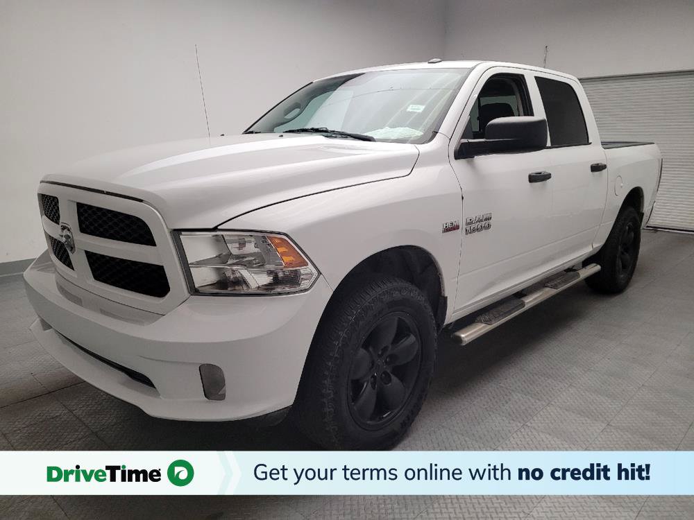 Used 2017 RAM 1500 Express RWD image 1