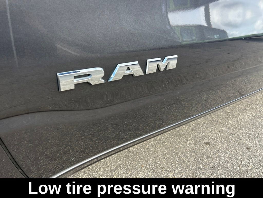 Used 2024 RAM 1500 Laramie RWD image 19