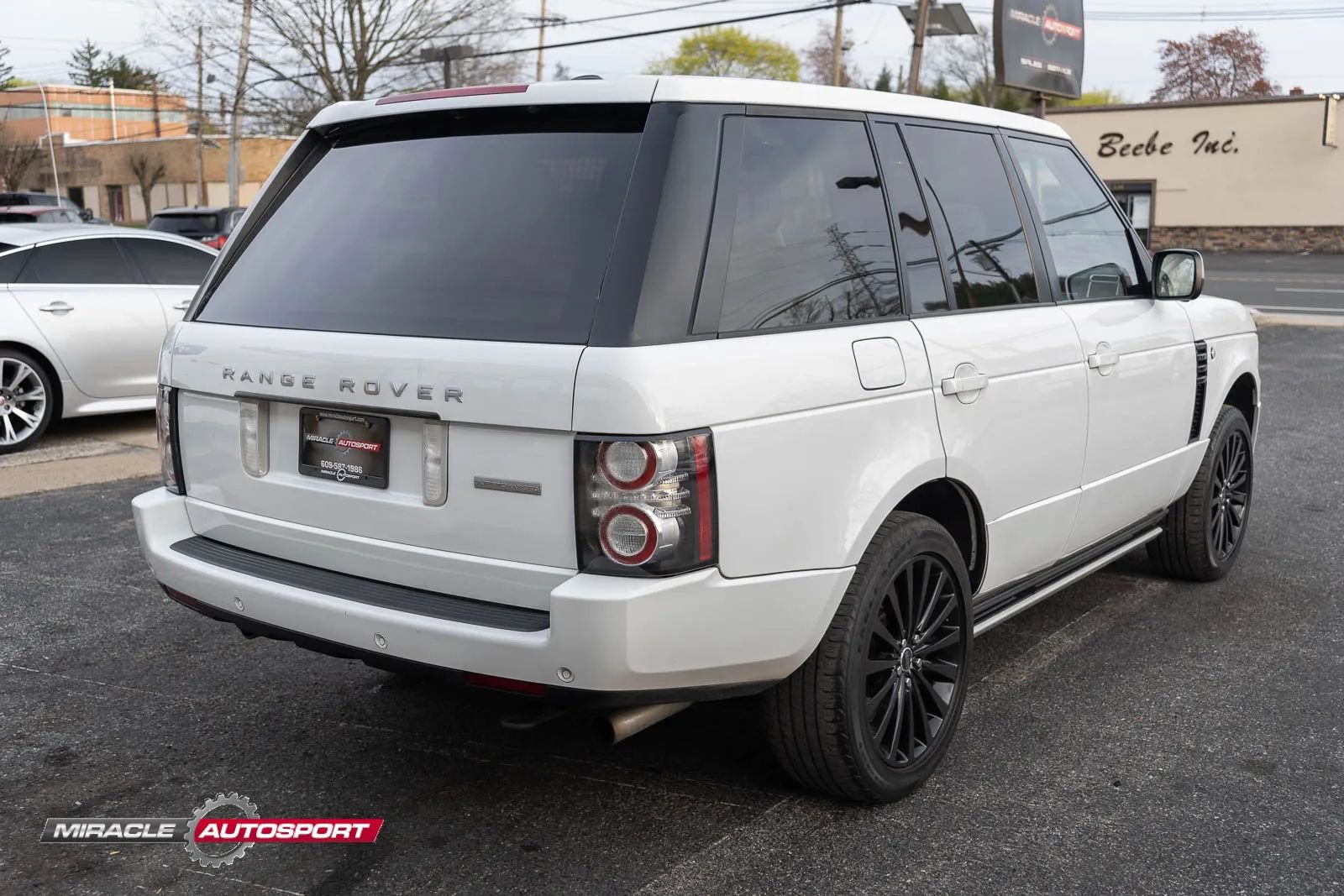 Used 2012 Land Rover Range Rover Supercharged AWD/4WD image 5