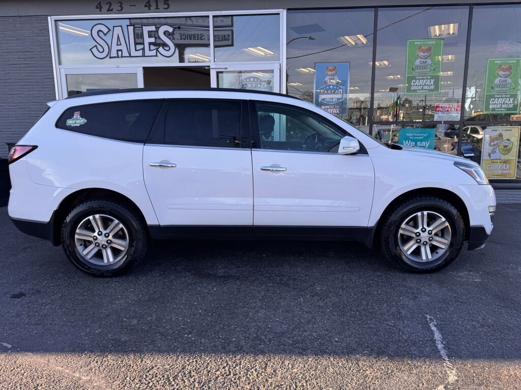 Used 2016 Chevrolet Traverse LT image 4