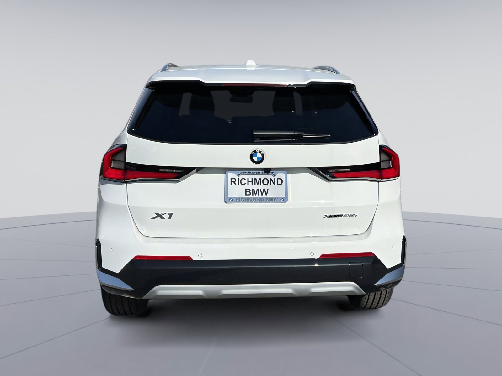 New 2026 BMW X1 xDrive28i w/ Technology Package image 4