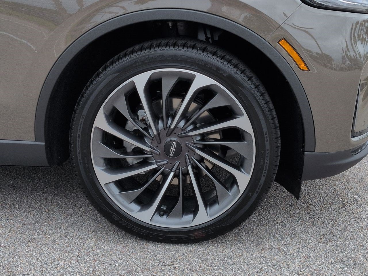 New 2026 Lincoln Aviator Reserve AWD/4WD image 11