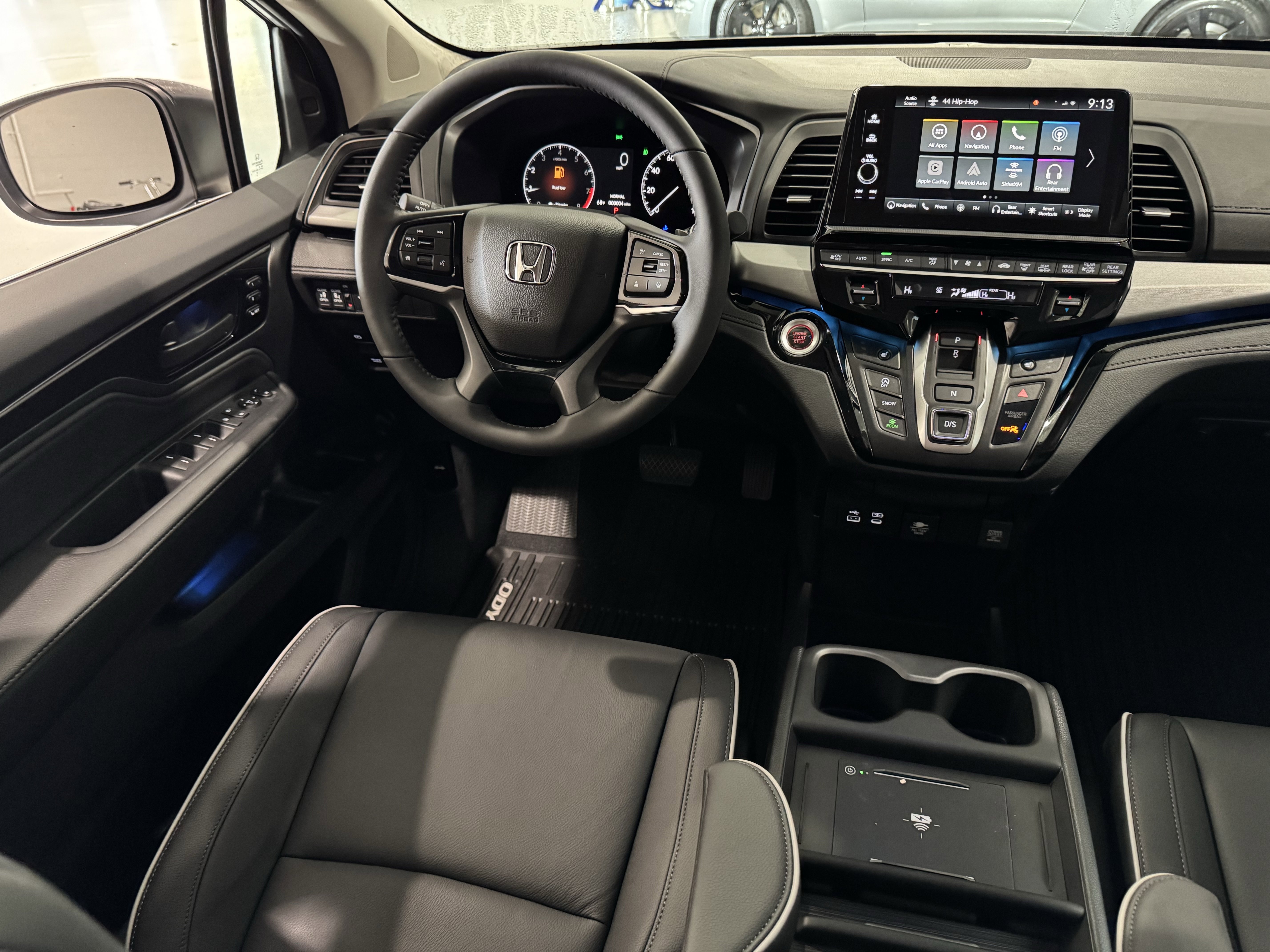 New 2026 Honda Odyssey Touring image 5