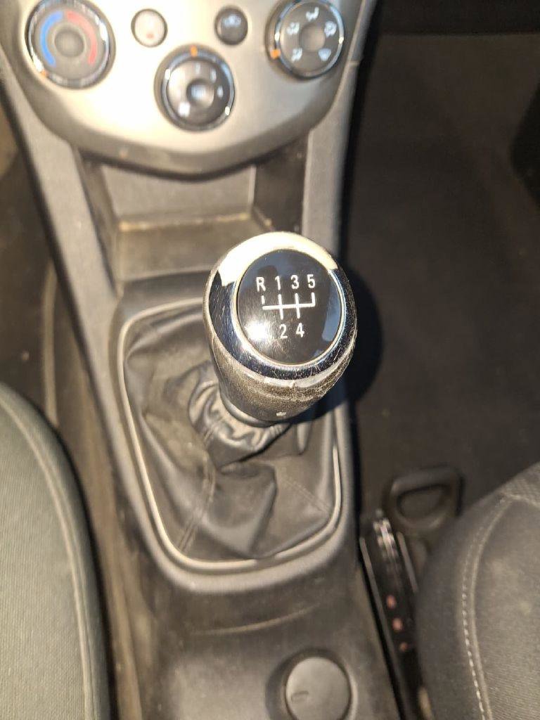 Used 2012 Chevrolet Sonic LT image 2