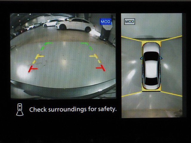 Used 2024 Nissan Sentra SV w/ SV Premium Package image 32