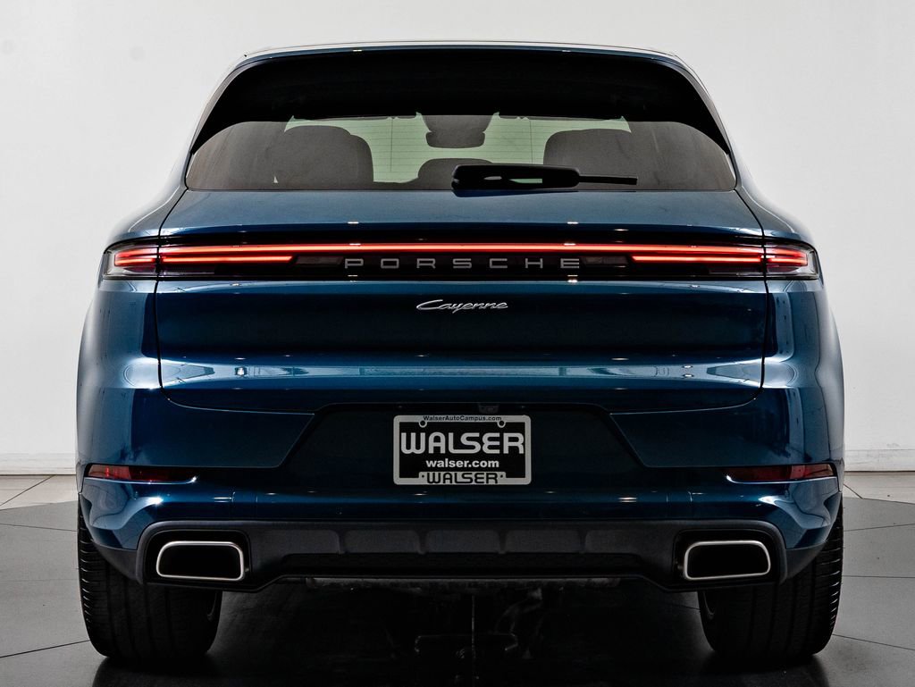 New 2026 Porsche Cayenne image 7