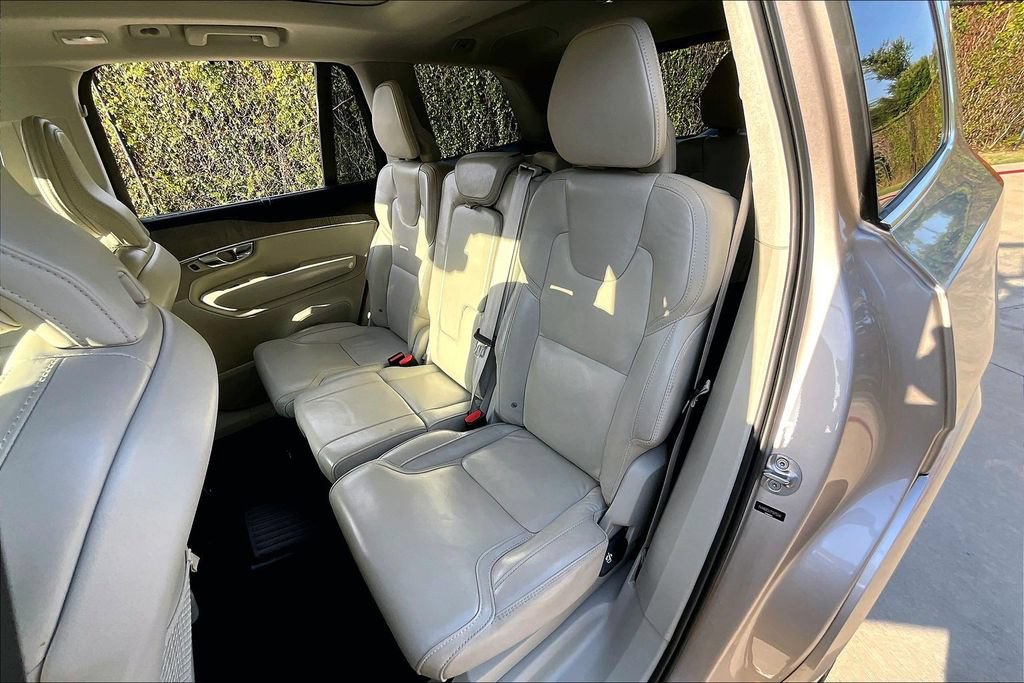Certified 2023 Volvo XC90 T8 Ultimate AWD/4WD image 35