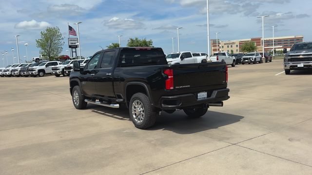 New 2026 Chevrolet Silverado 2500 LT w/ Z71 Chrome Sport Edition AWD/4WD image 7