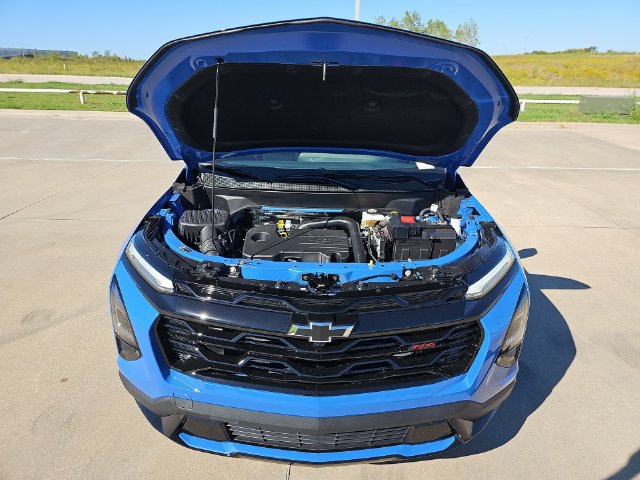New 2027 Chevrolet Equinox RS w/ LPO, Floor Liner Package FWD image 30
