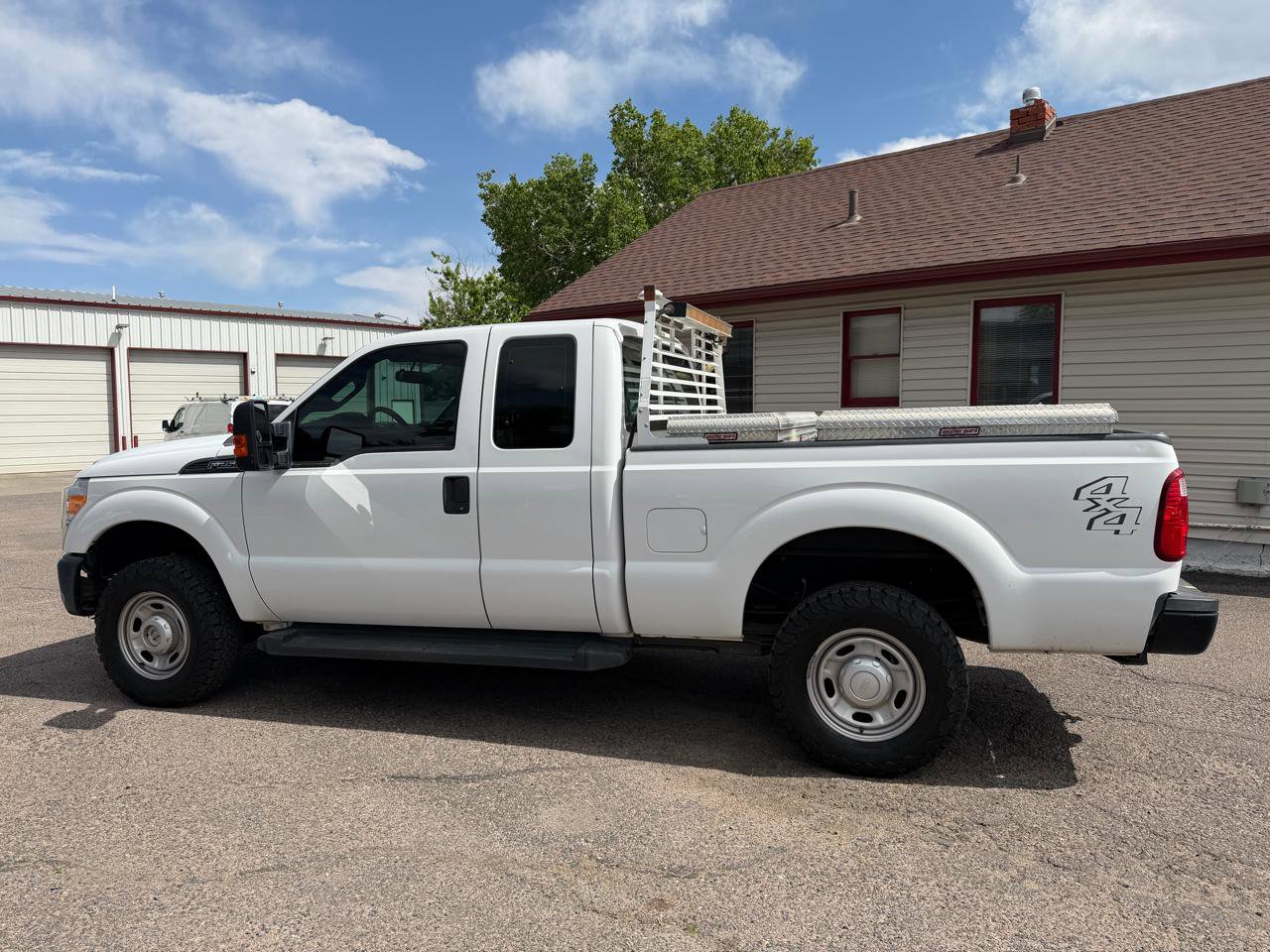 Used 2016 Ford F250 XL w/ Power Equipment Group AWD/4WD image 3