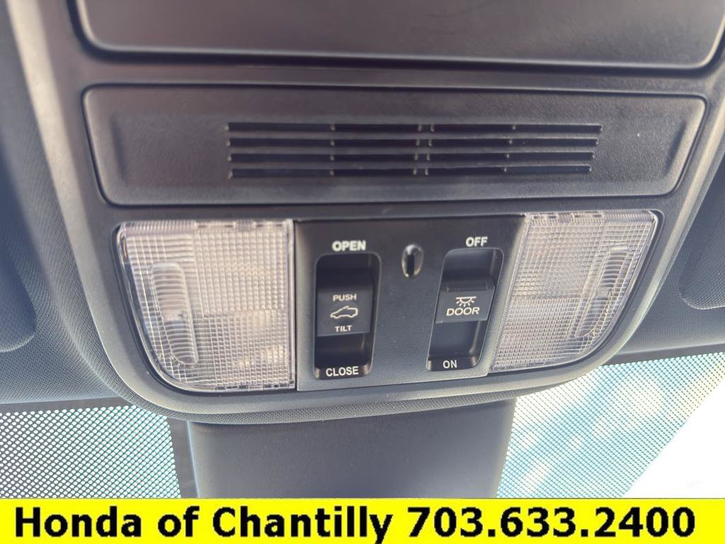 Certified 2023 Honda Odyssey Sport image 17