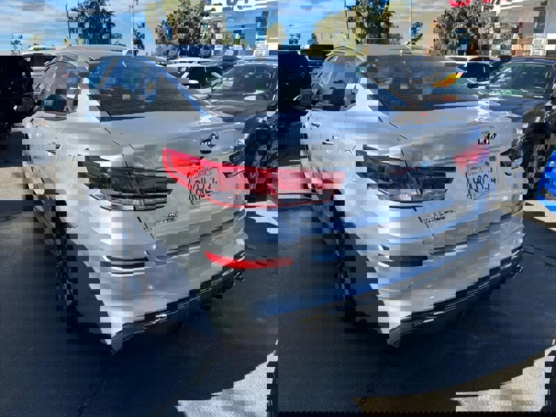 Used 2019 Kia Optima LX image 36