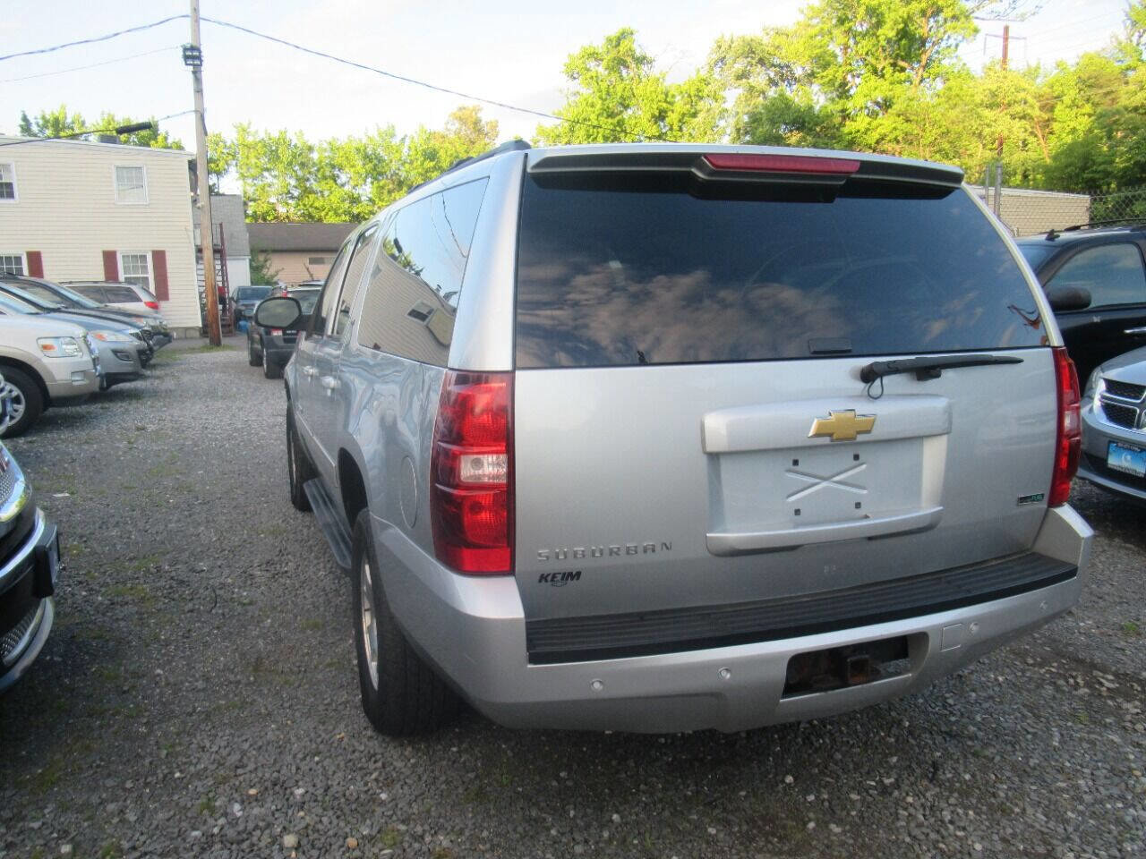 Used 2012 Chevrolet Suburban LT w/ Luxury Package image 8