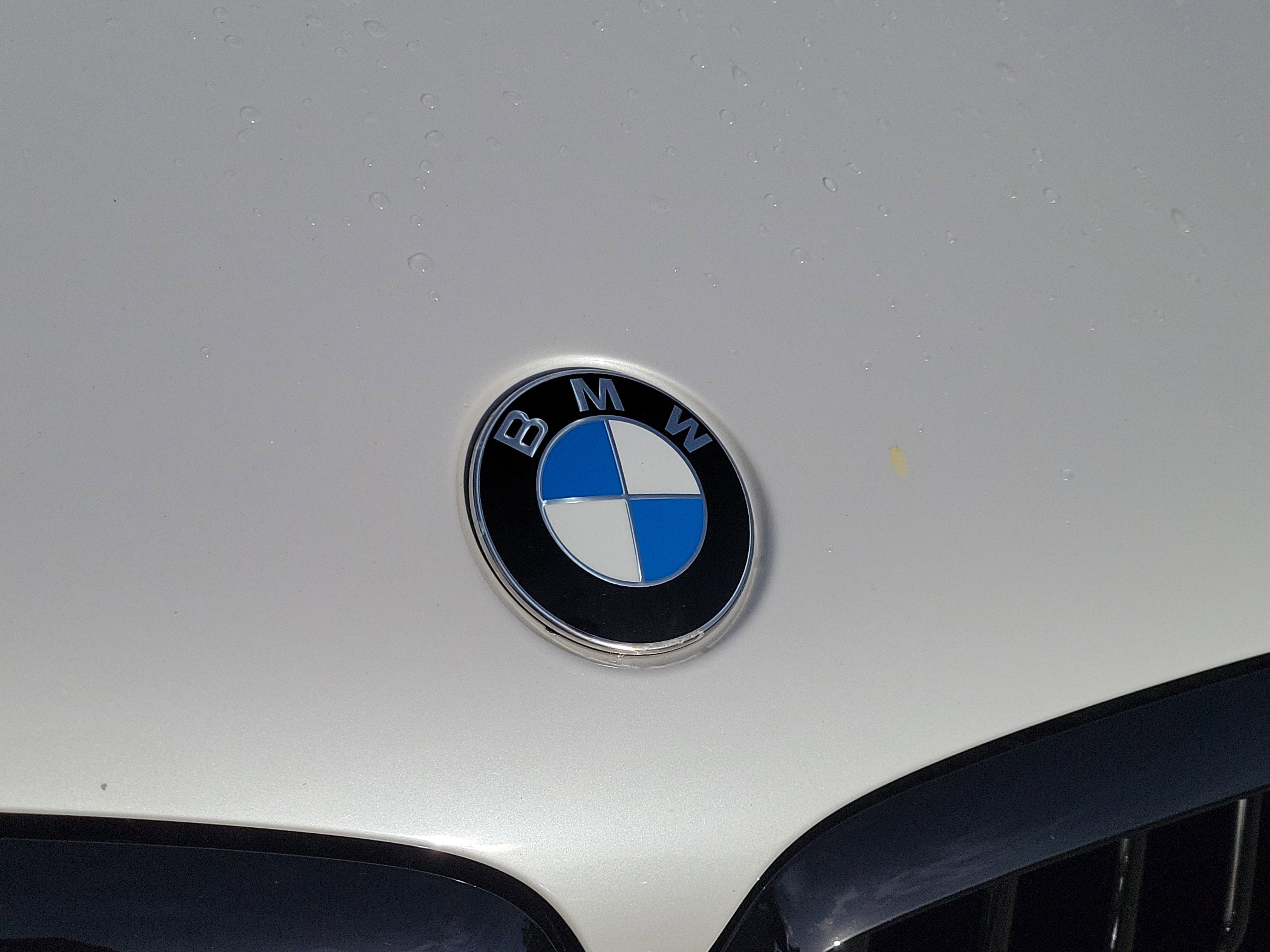 Used 2021 BMW X5 sDrive40i w/ M Sport Package RWD image 6