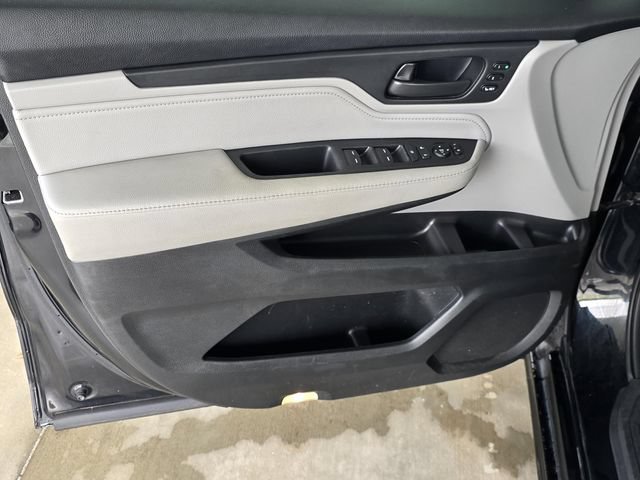 Used 2020 Honda Odyssey Touring image 38
