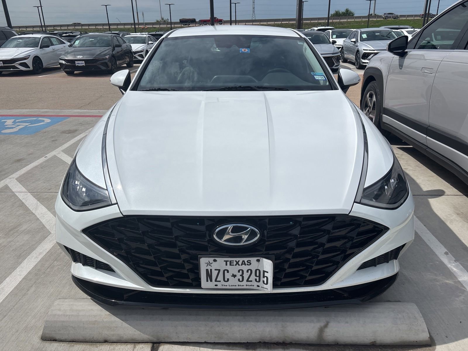 Used 2020 Hyundai Sonata SEL w/ Convenience Package FWD image 2