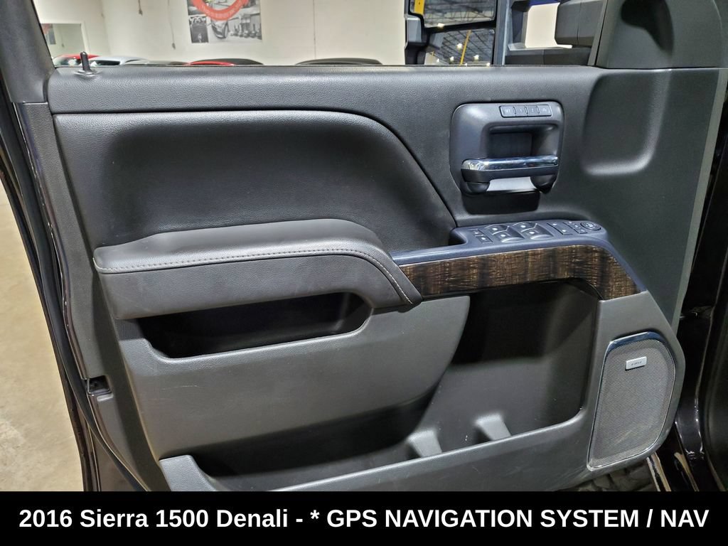 Used 2016 GMC Sierra 1500 Denali w/ Denali Ultimate Package AWD/4WD image 8