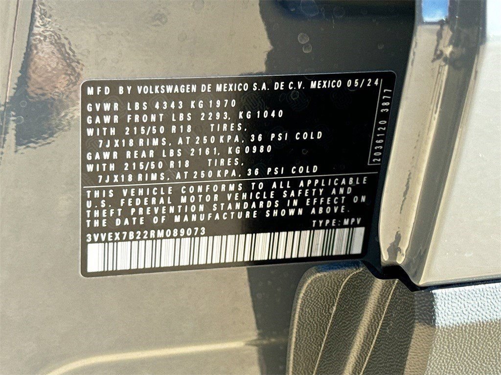 Used 2024 Volkswagen Taos SE FWD image 35