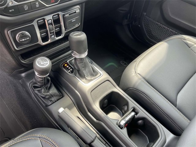 New 2025 Jeep Gladiator Sport w/ Premium Package image 24