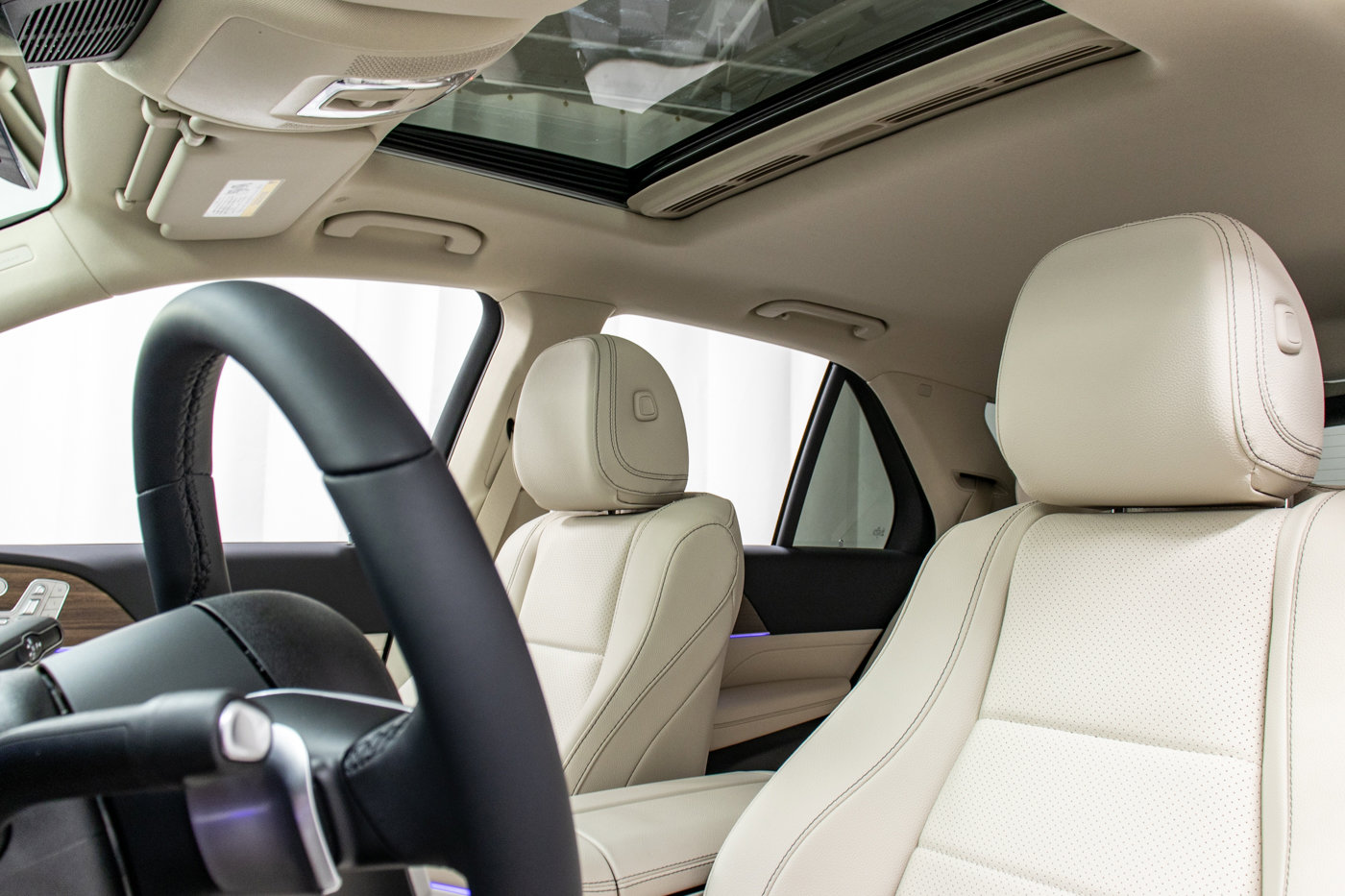 Used 2025 Mercedes-Benz GLE 350 4MATIC image 14