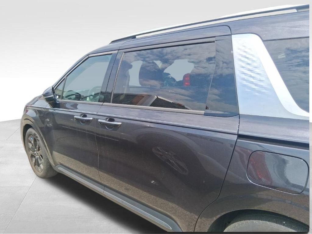 Certified 2024 Kia Carnival SX Prestige FWD image 15
