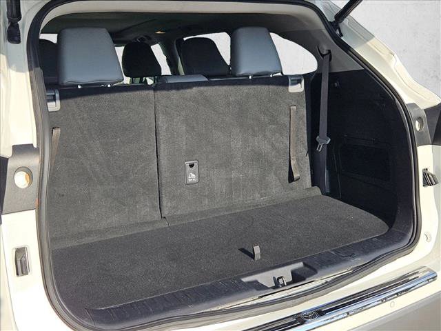 Certified 2021 Toyota Highlander Platinum image 6
