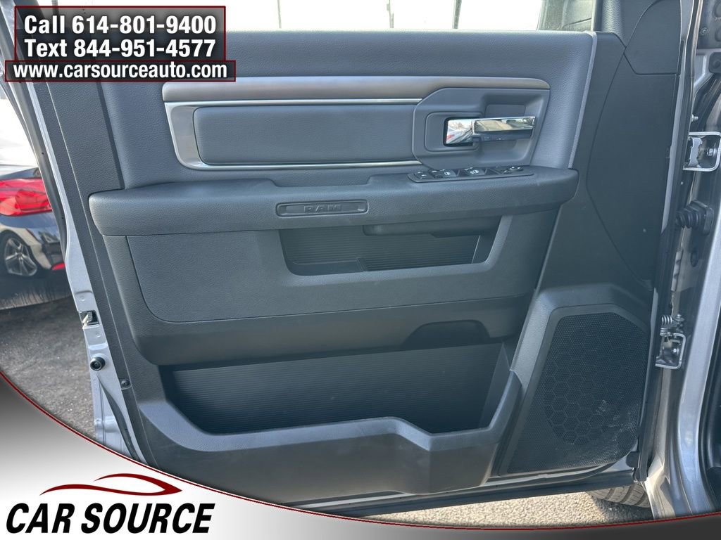 Used 2023 RAM 1500 Classic SLT image 12