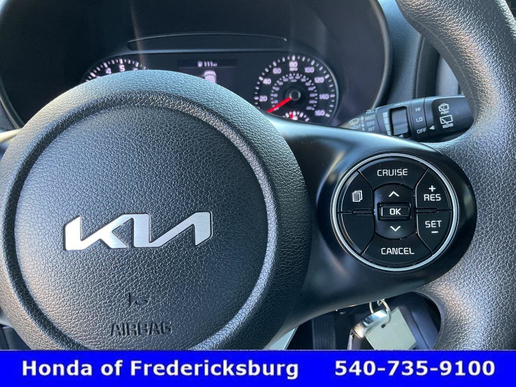 Used 2022 Kia Soul LX w/ Technology Package FWD image 28