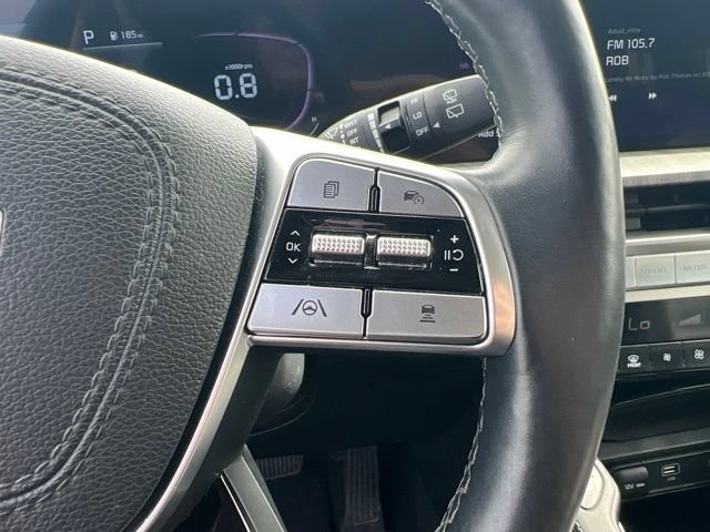 Certified 2024 Kia Telluride EX w/ EX Captain's Chair Package AWD/4WD image 17