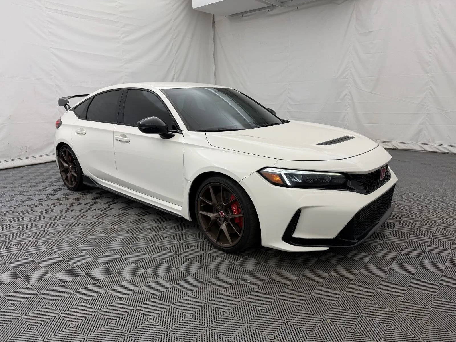 Used 2023 Honda Civic Type R image 4