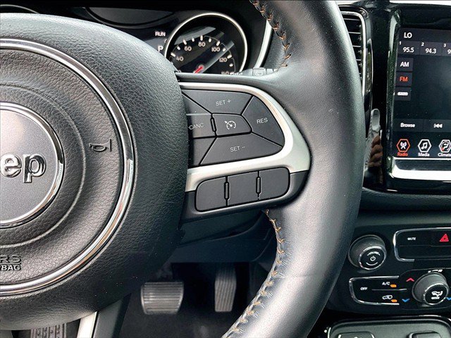 Used 2019 Jeep Compass Limited FWD image 20