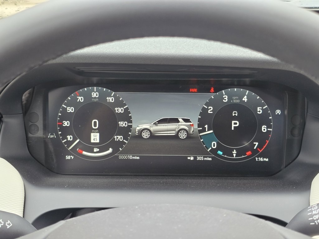 New 2025 Land Rover Discovery Sport Dynamic SE image 32