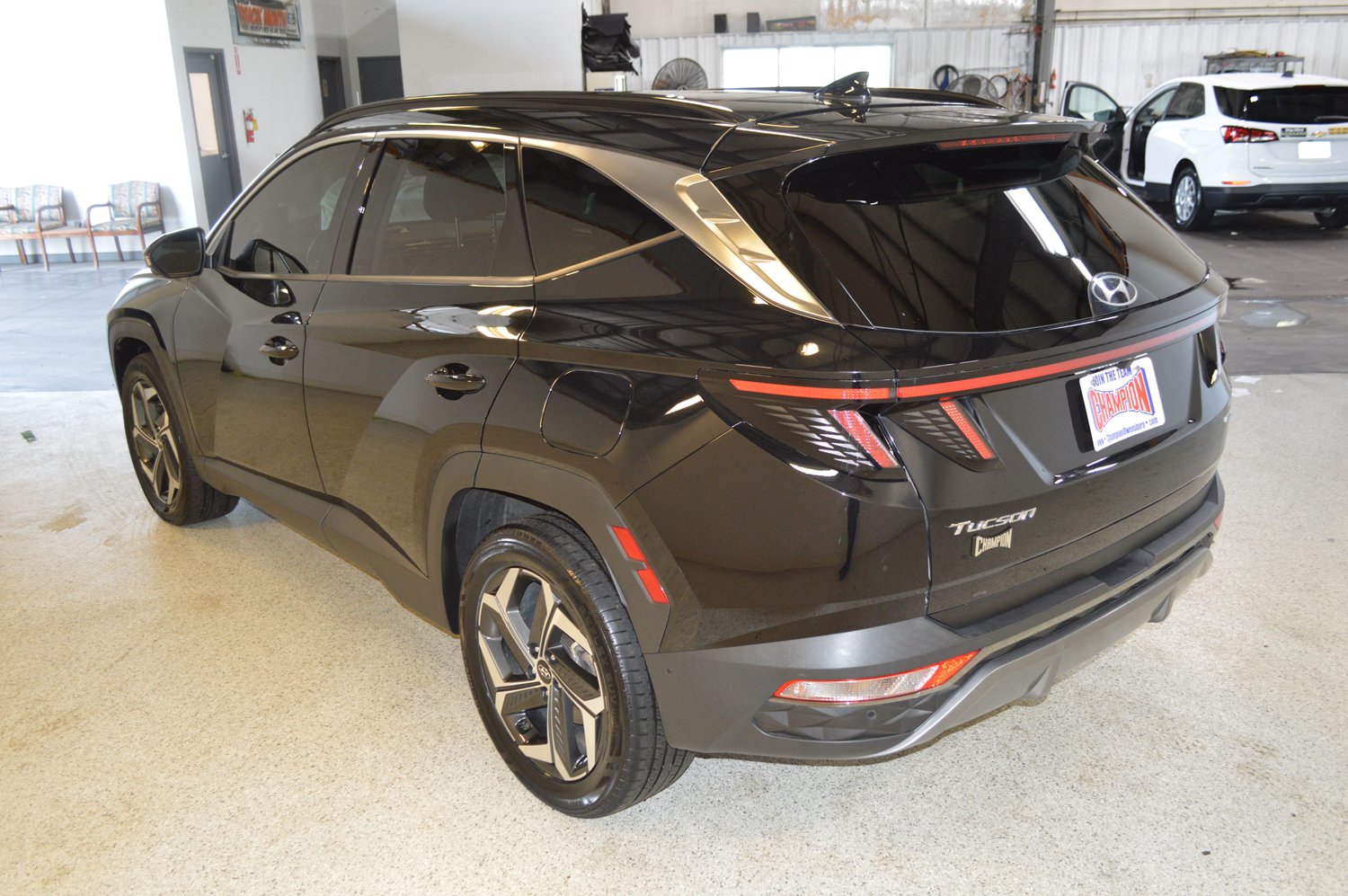 Used 2022 Hyundai Tucson Limited AWD/4WD image 5