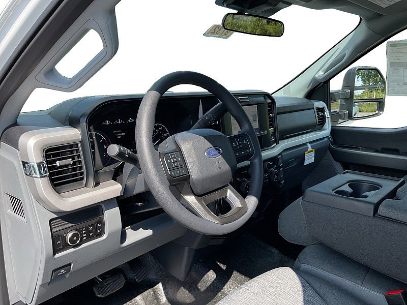 New 2026 Ford F250 XLT image 13