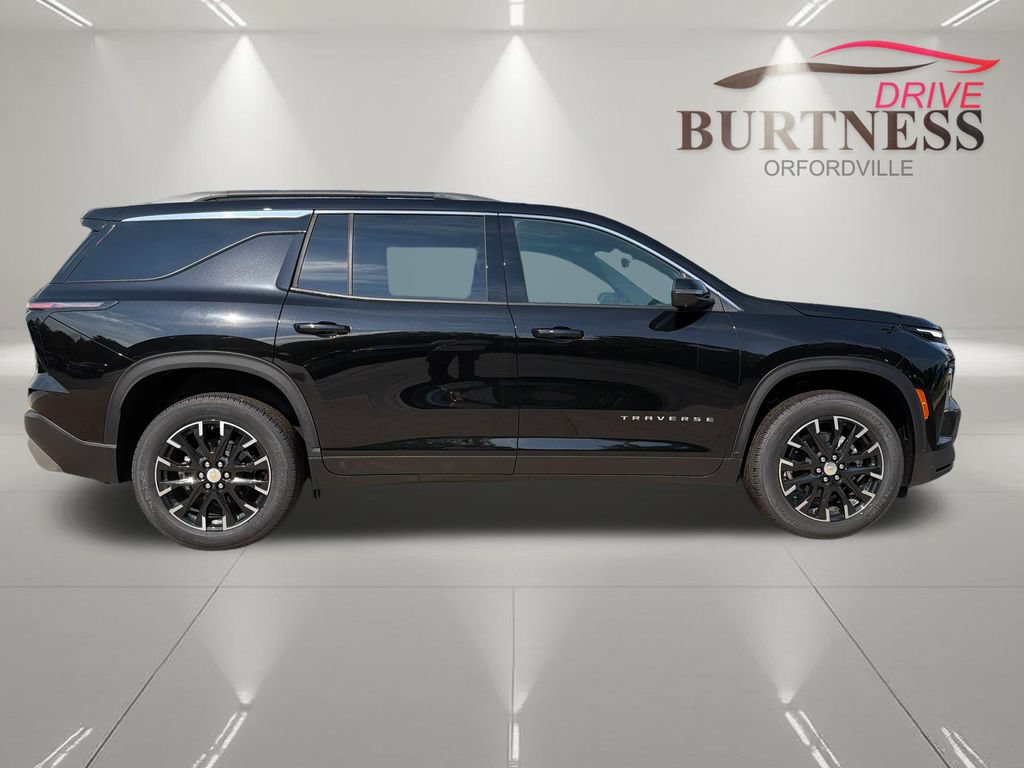 New 2026 Chevrolet Traverse LT w/ Sun and Wheel Package AWD/4WD image 9