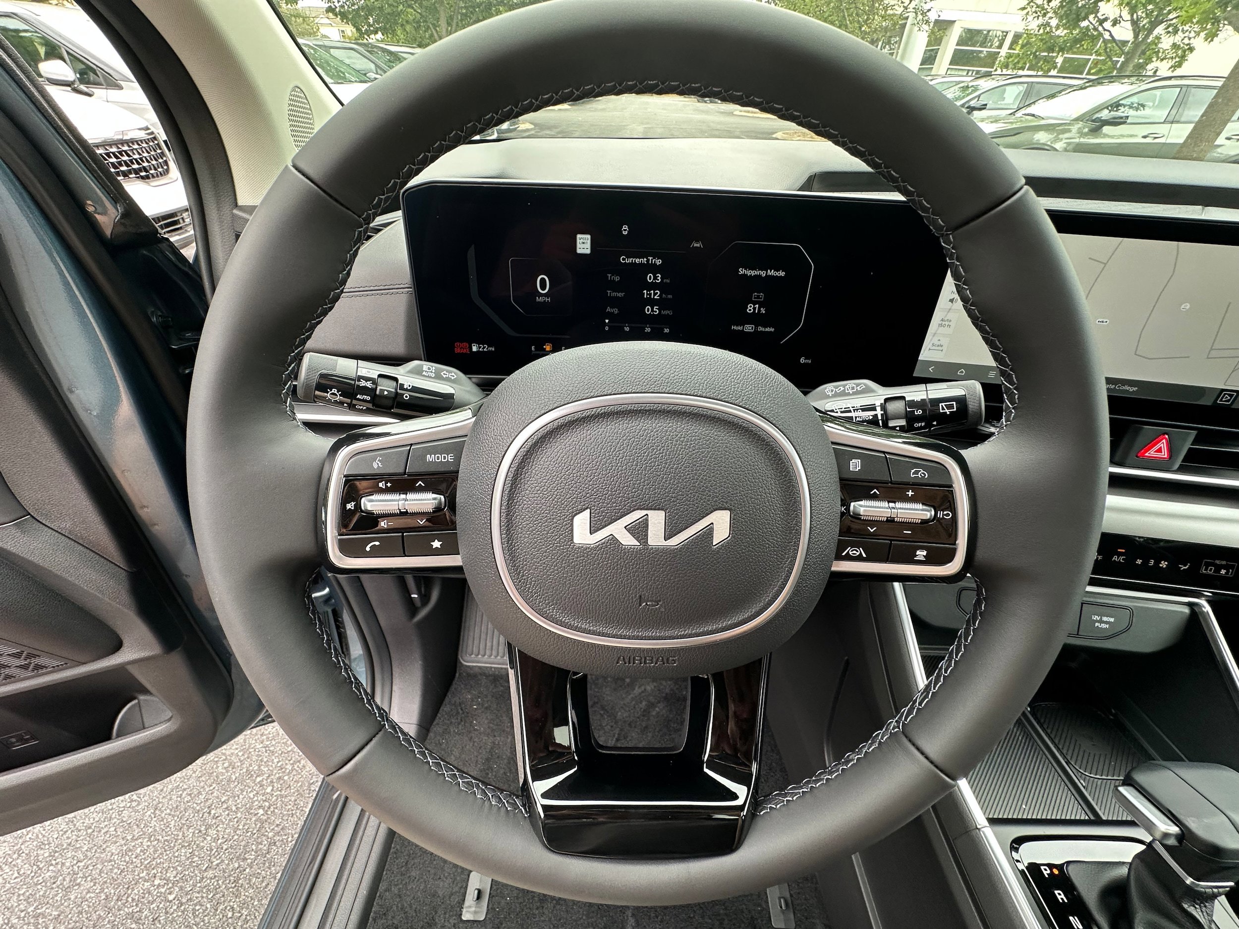 New 2026 Kia Carnival SX w/ SX Dark Edition Package FWD image 49