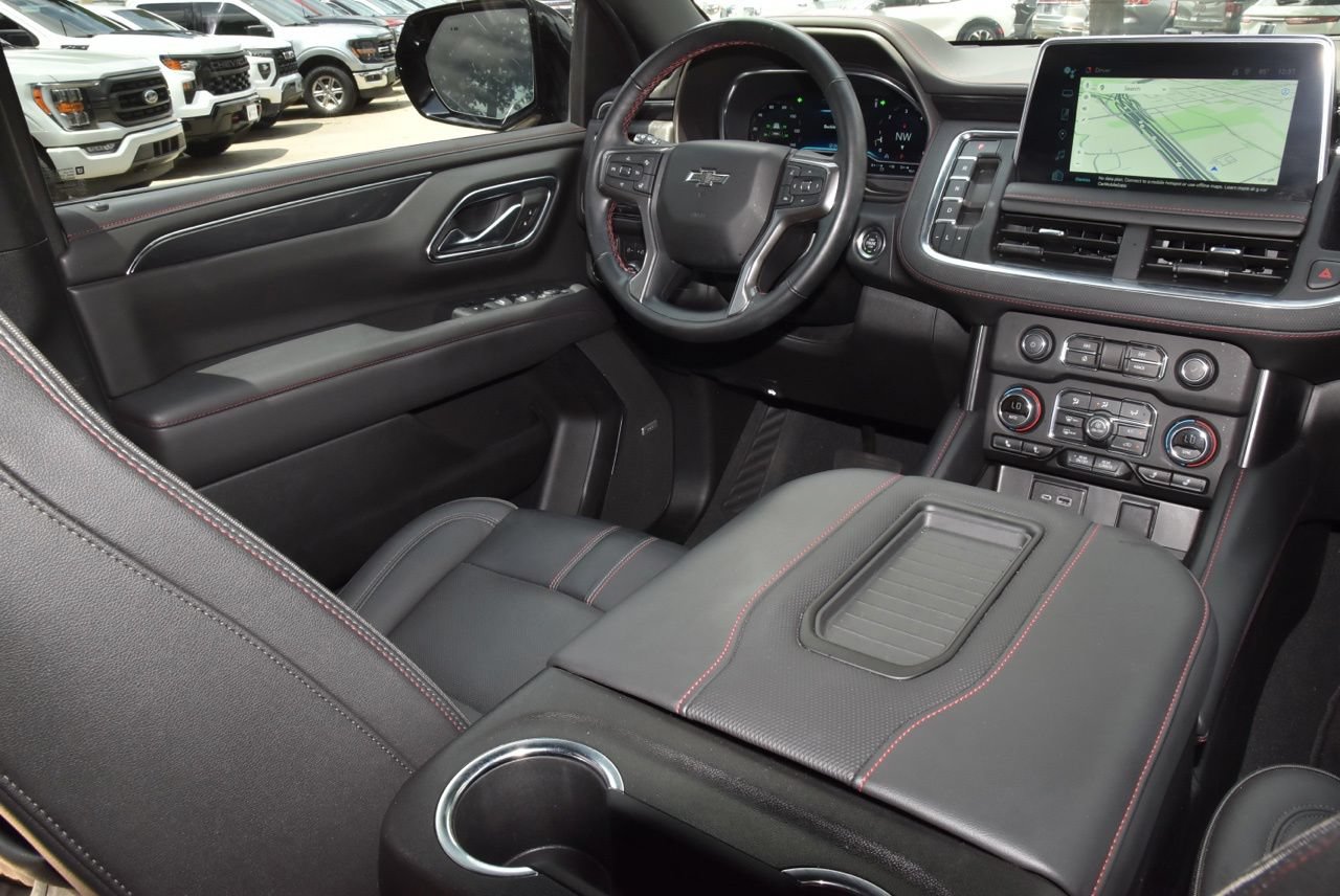 Used 2024 Chevrolet Tahoe RST w/ Luxury Package RWD image 16