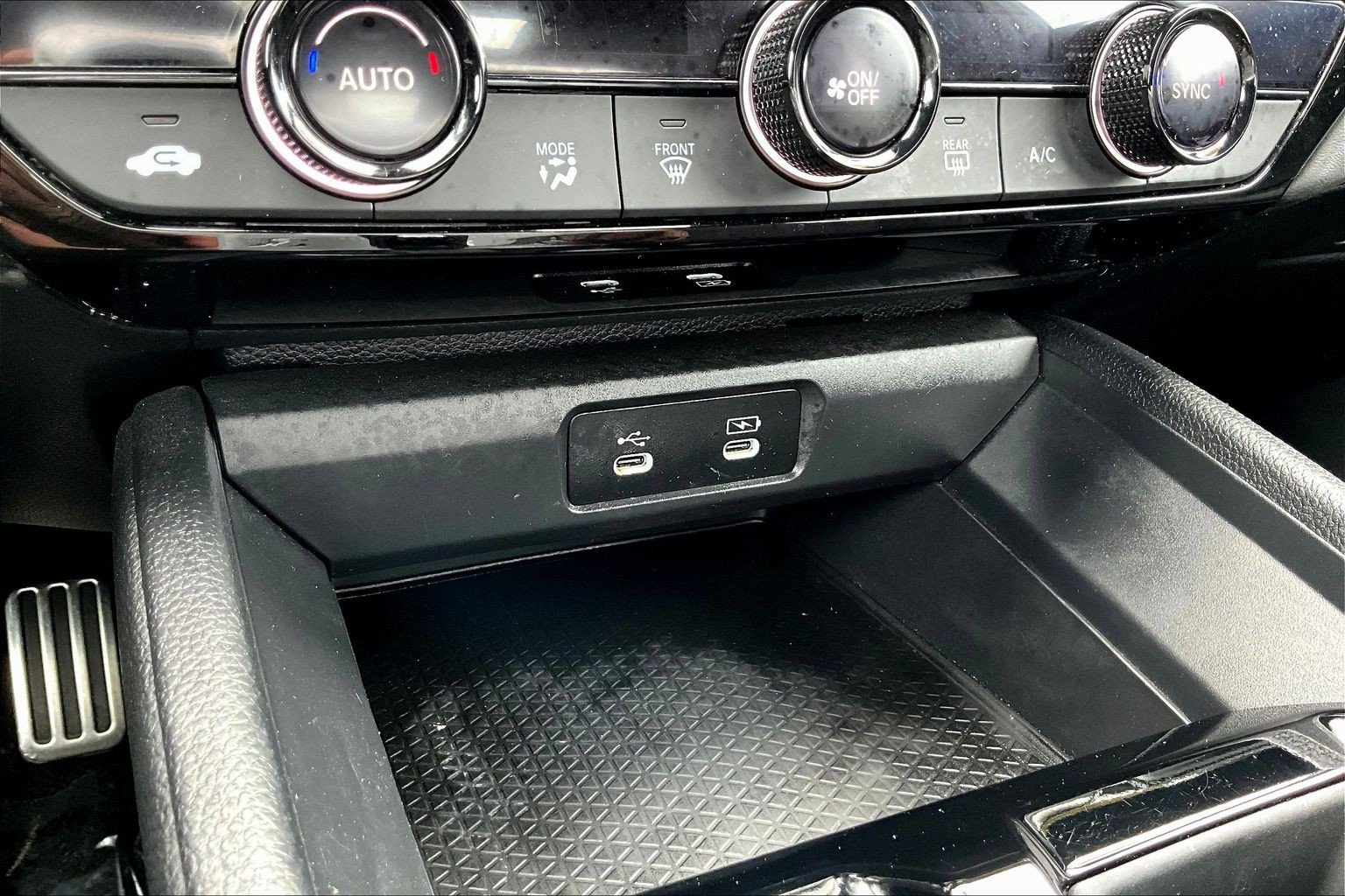 Used 2024 Honda Accord Sport image 25