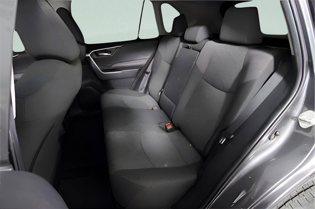 Used 2023 Toyota RAV4 XLE w/ Convenience Package image 18