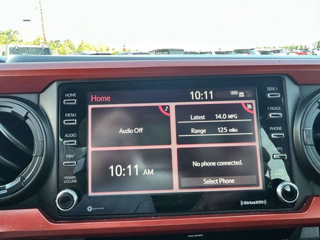 Used 2020 Toyota Tacoma TRD Off-Road AWD/4WD image 19